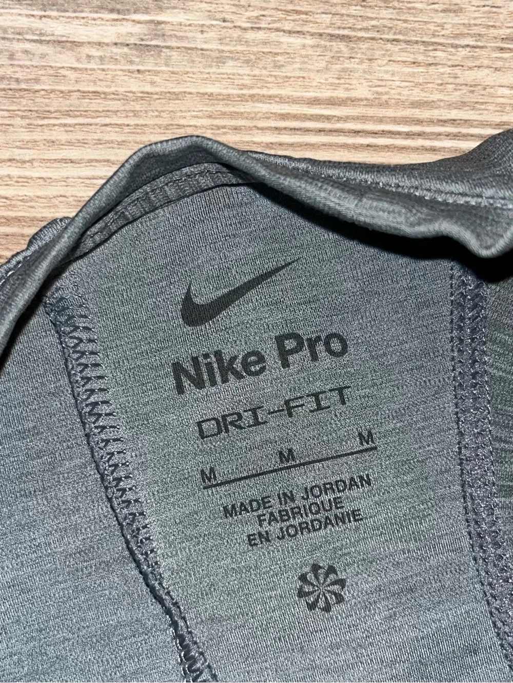 Nike Pro DRI-FIT cropped tank